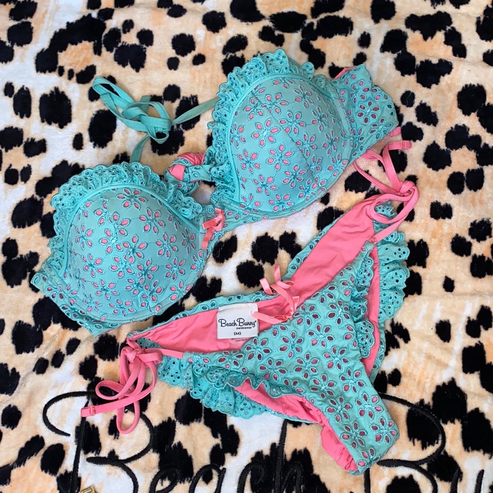 Beach bunny lg/medium